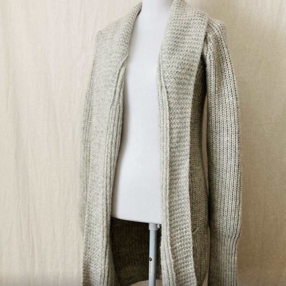 Brandy Melville Chunky Open Long Cardigan